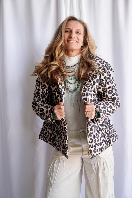 Gretchen Scott || Cloud 9 LUXE Puffer Coat in Champagne Leopard