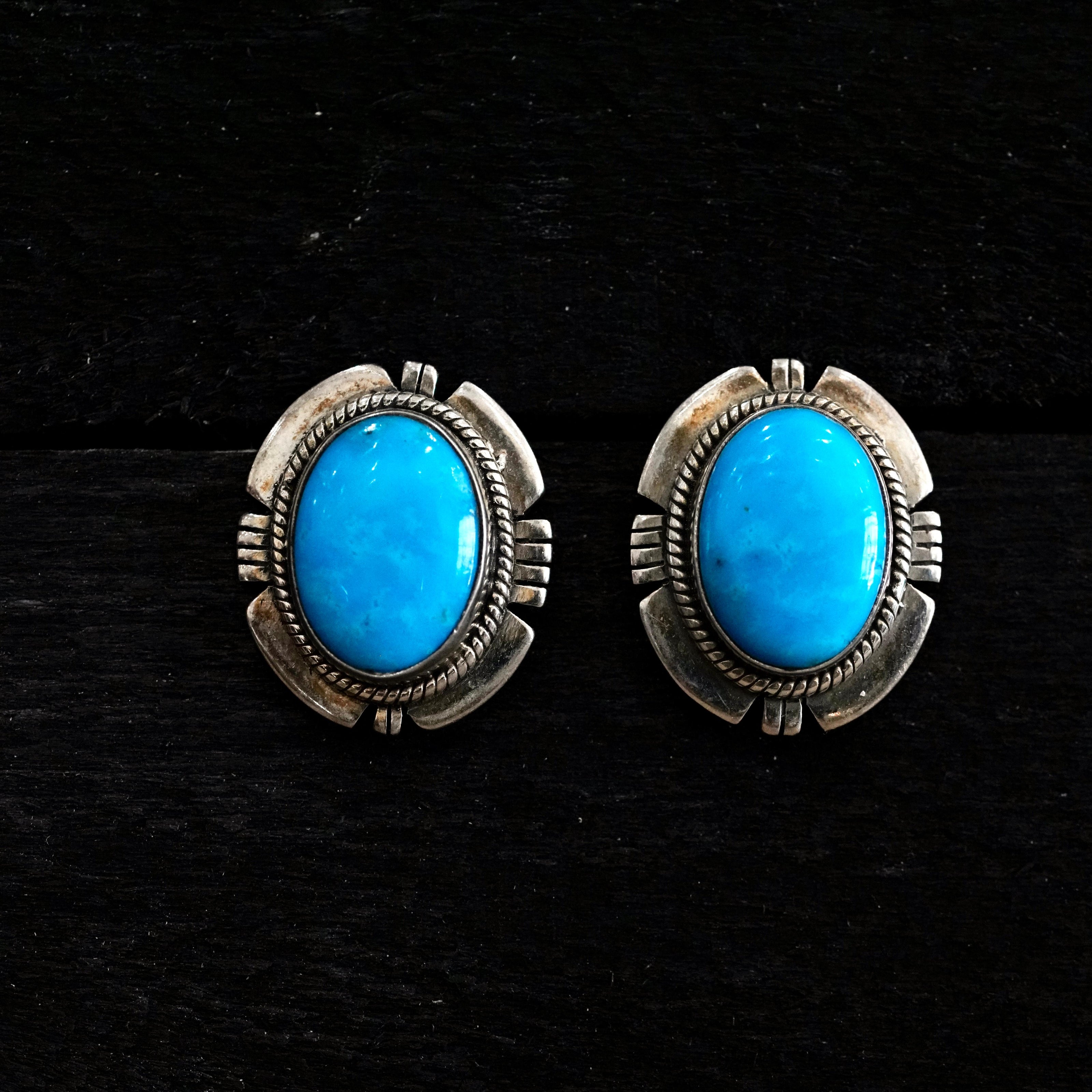The Ezra Oval Studs