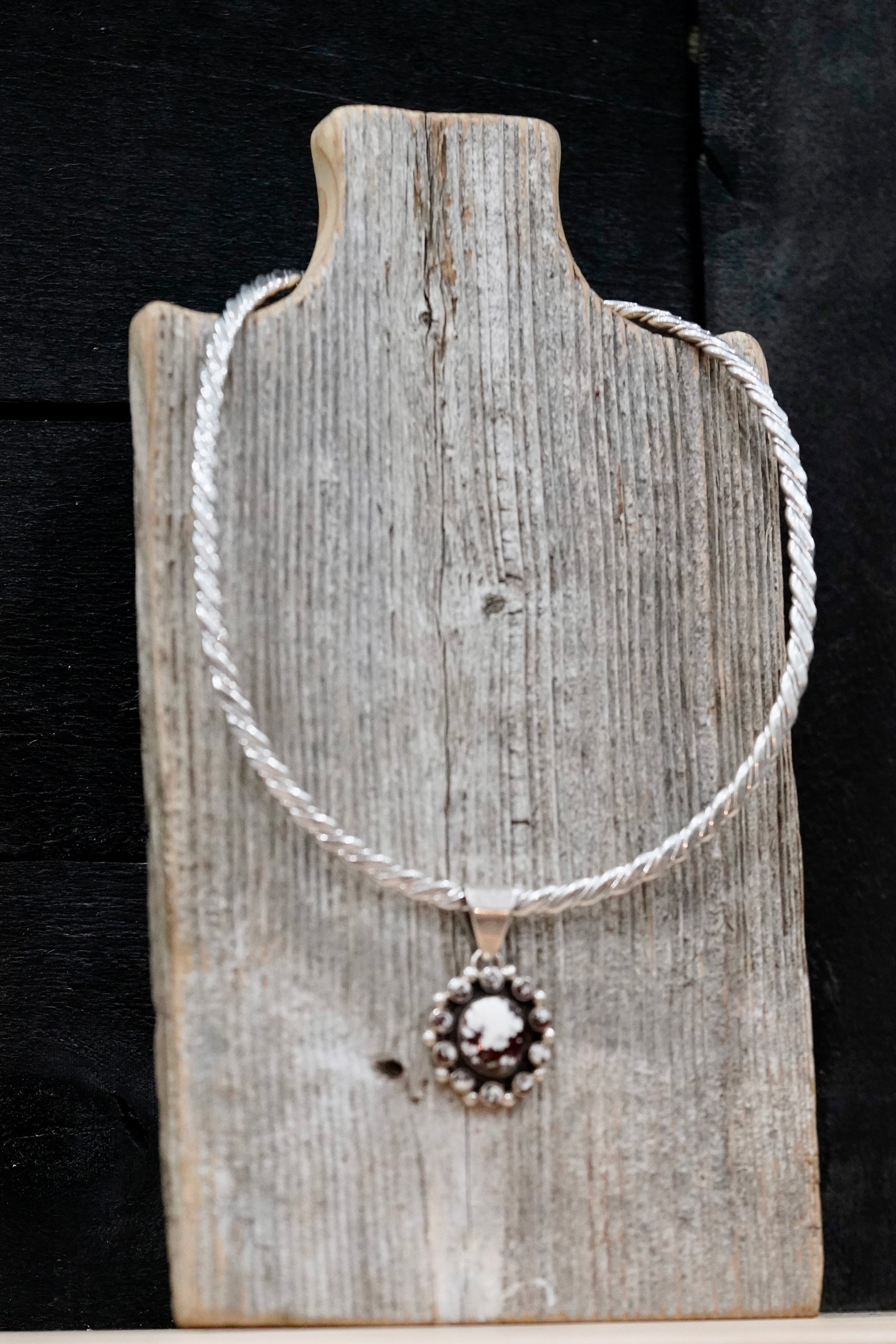 The Kapprie Cluster Pendant