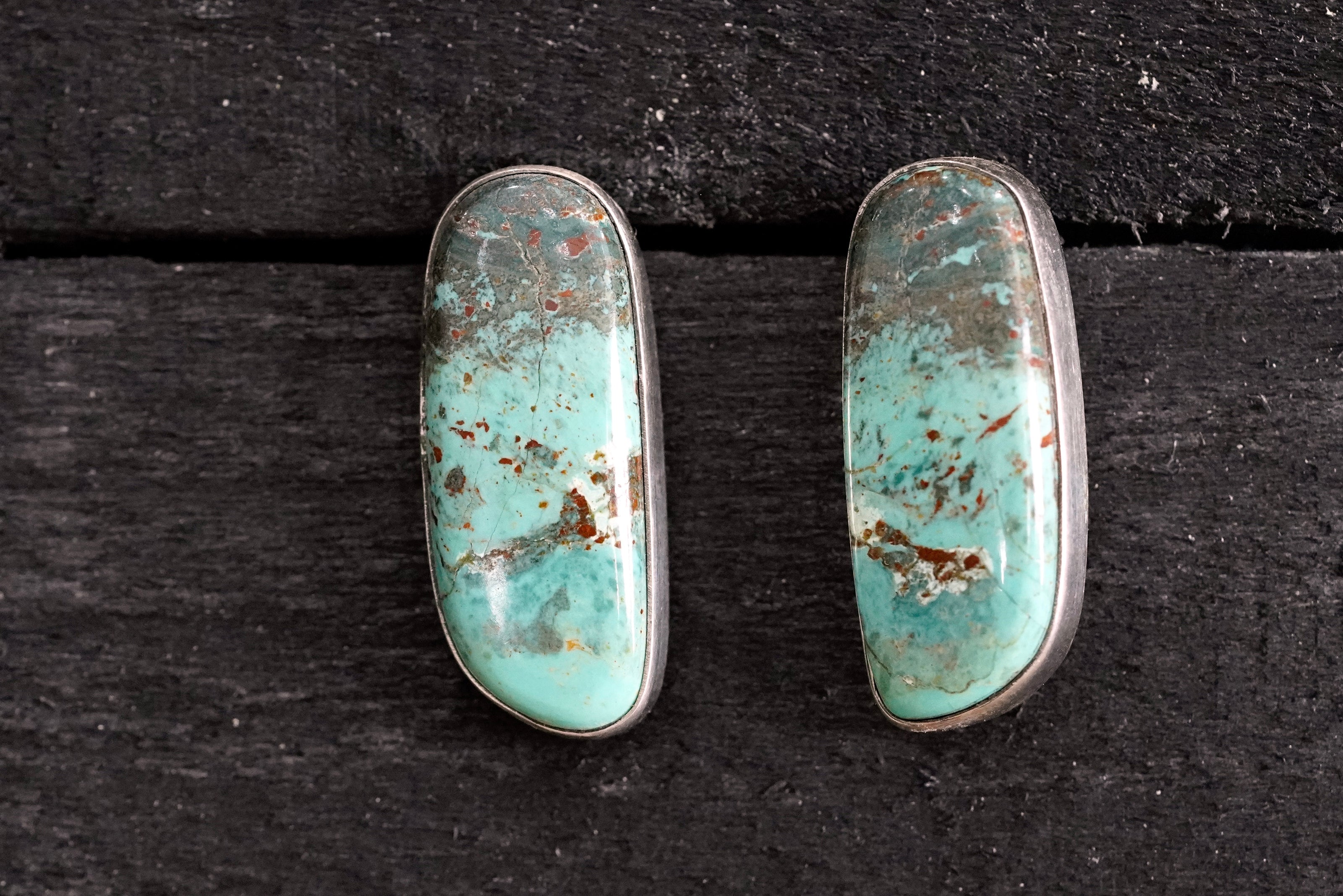 The Pranka Abstract Studs | Green Kingman |
