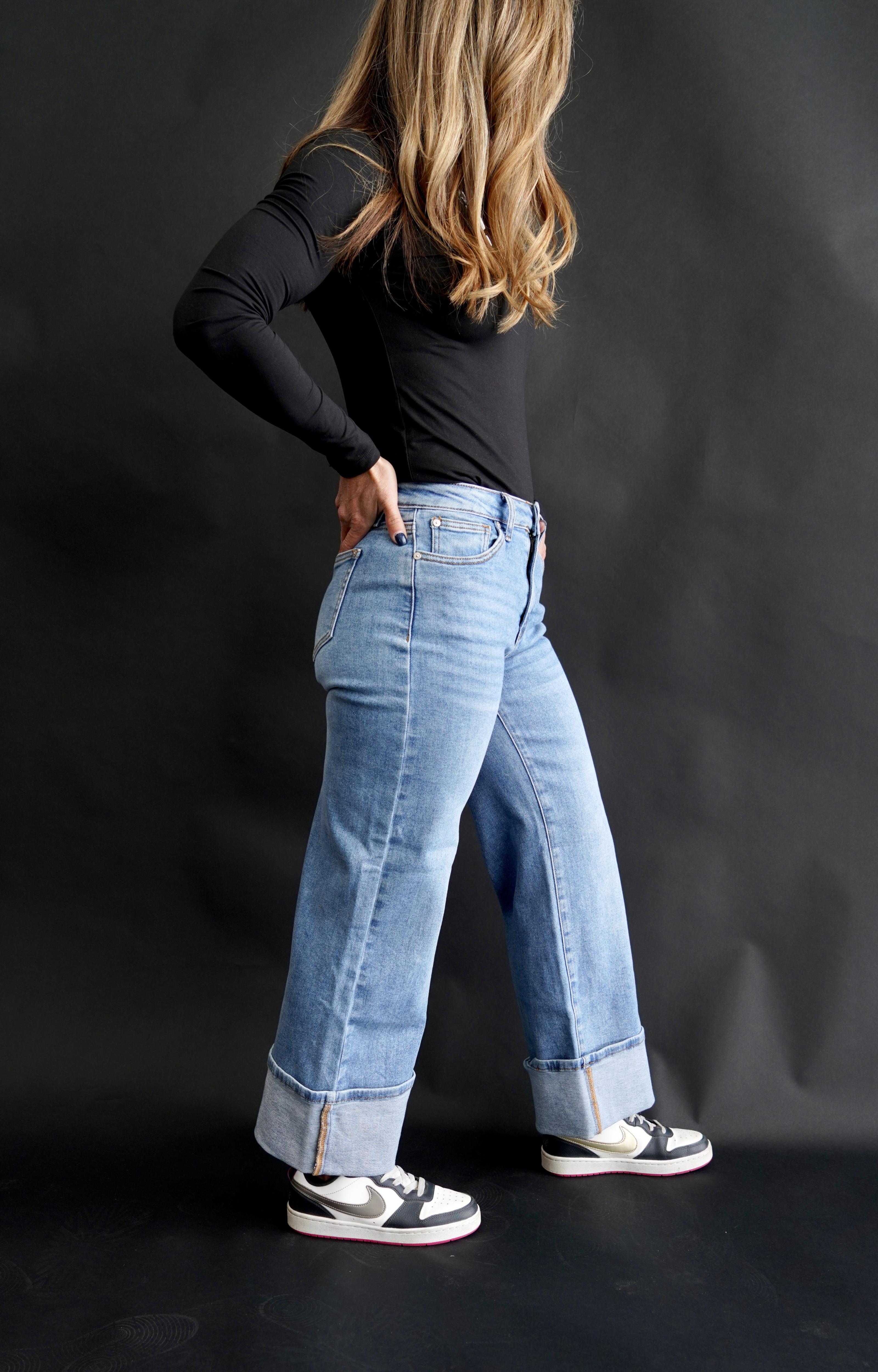 The Livvy Wide Legs