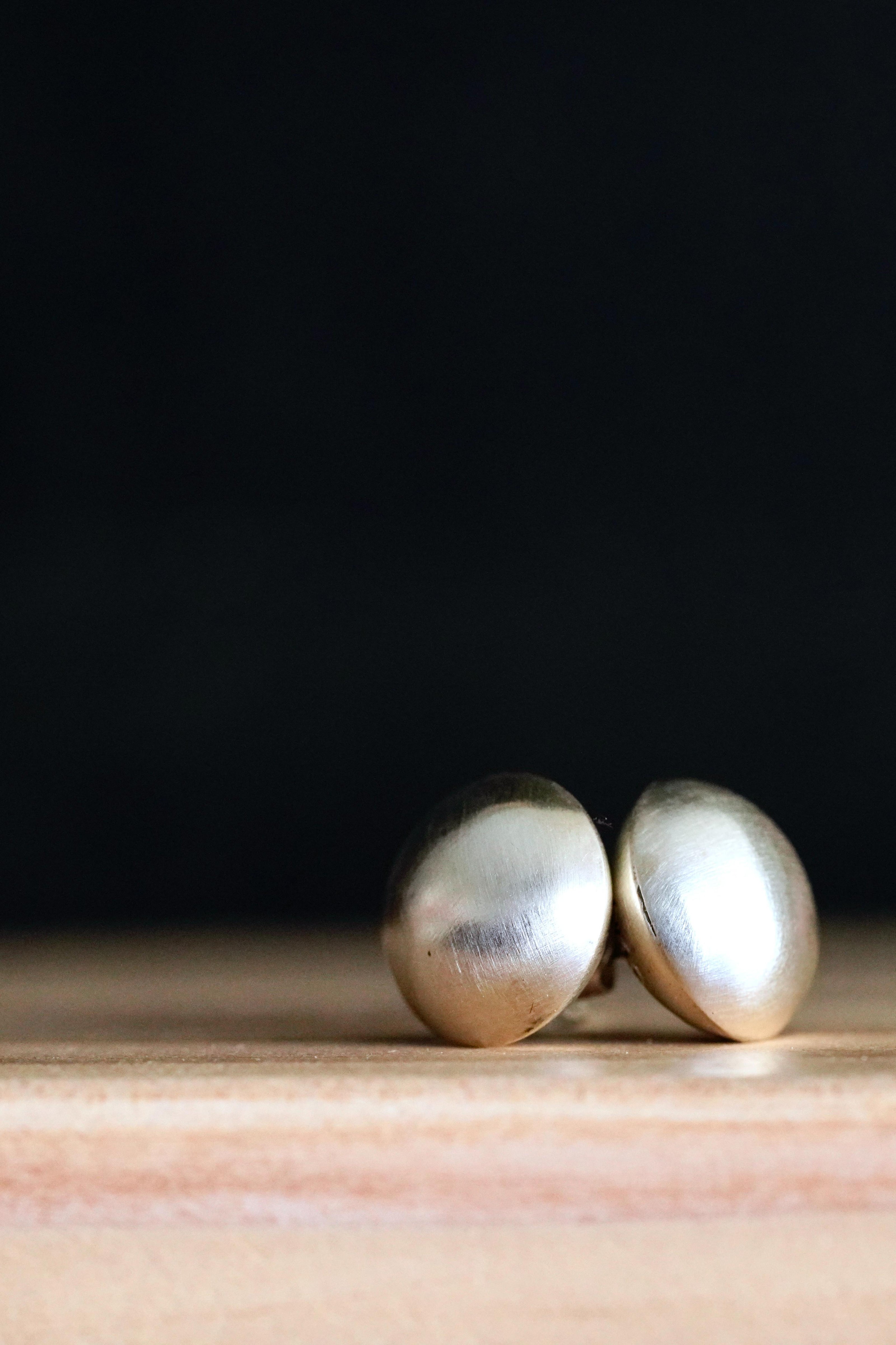 The Hudson Cushion Pearl Studs | Navajo Artist Selina Warner | 14 mm |