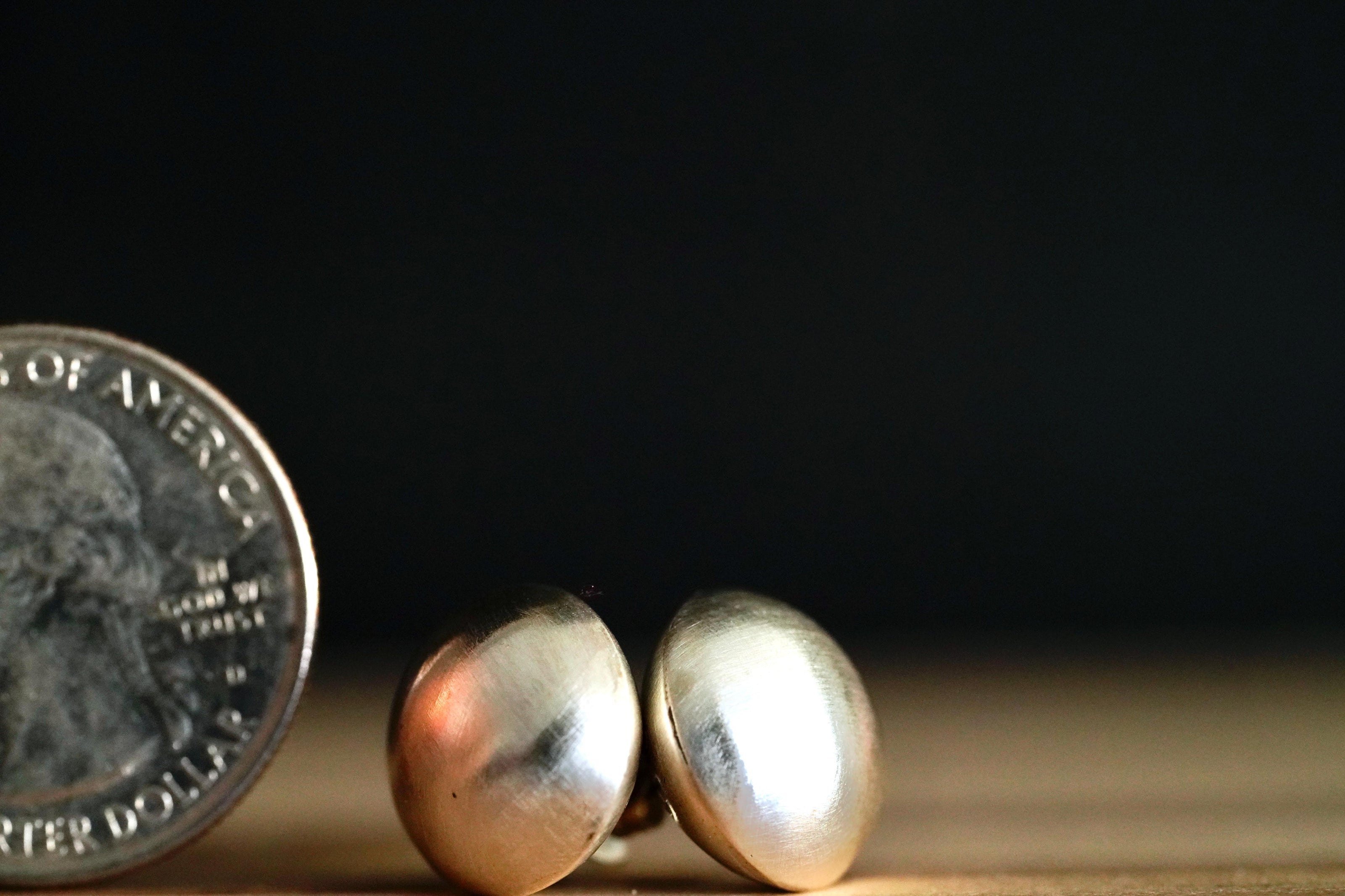 The Hudson Cushion Pearl Studs | Navajo Artist Selina Warner | 14 mm |
