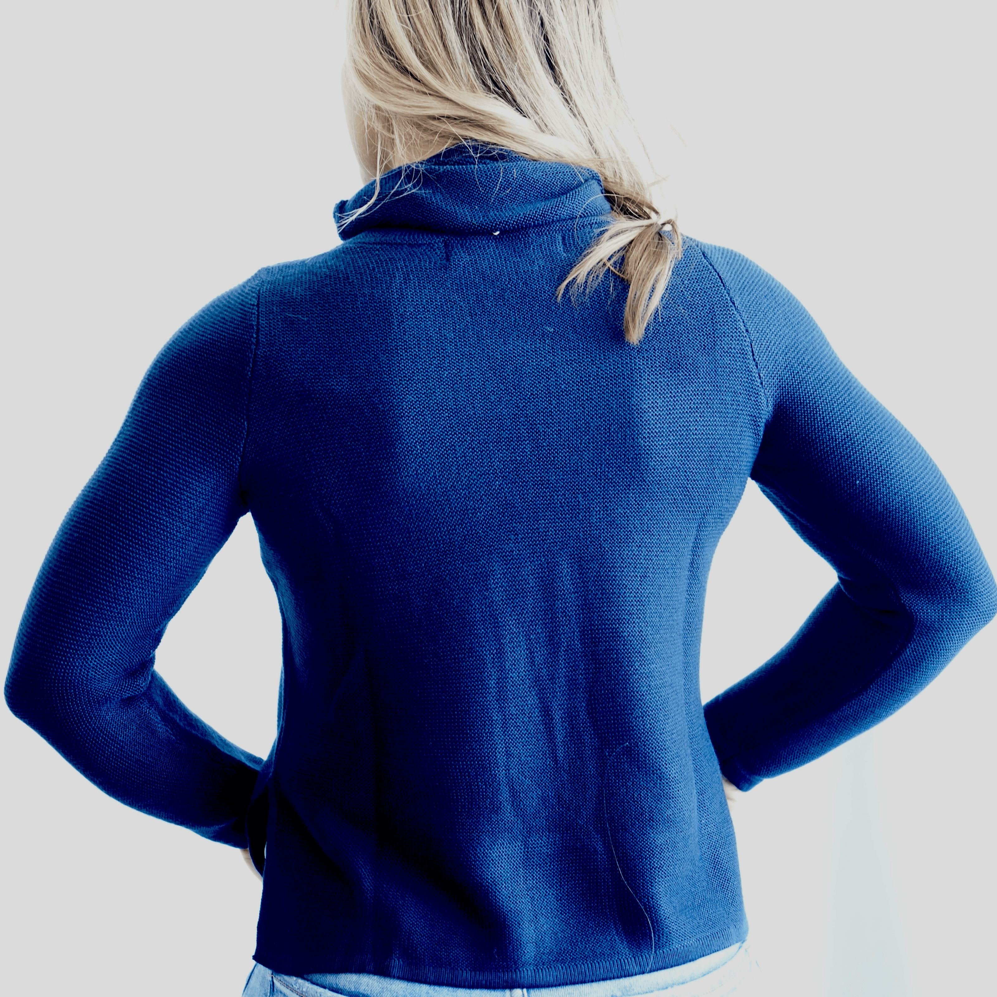 The Knit Knit LUXE Turtleneck Sweater | Gretchen Scott |