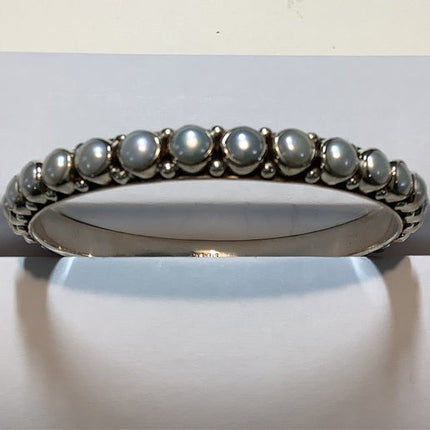 The Vivienne Freshwater Pearl Bangle